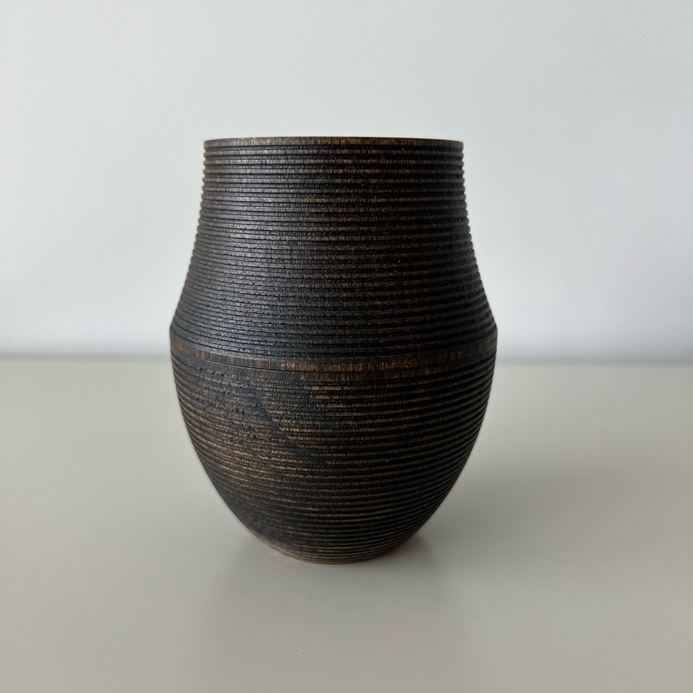 TEA CADDY KARMI KAMA 釜 SUMI BLACK – GATO MIKIO